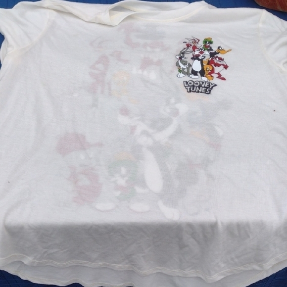 Looney Tunes Graphic Tee XXL/XXG NWOT - Picture 1 of 3